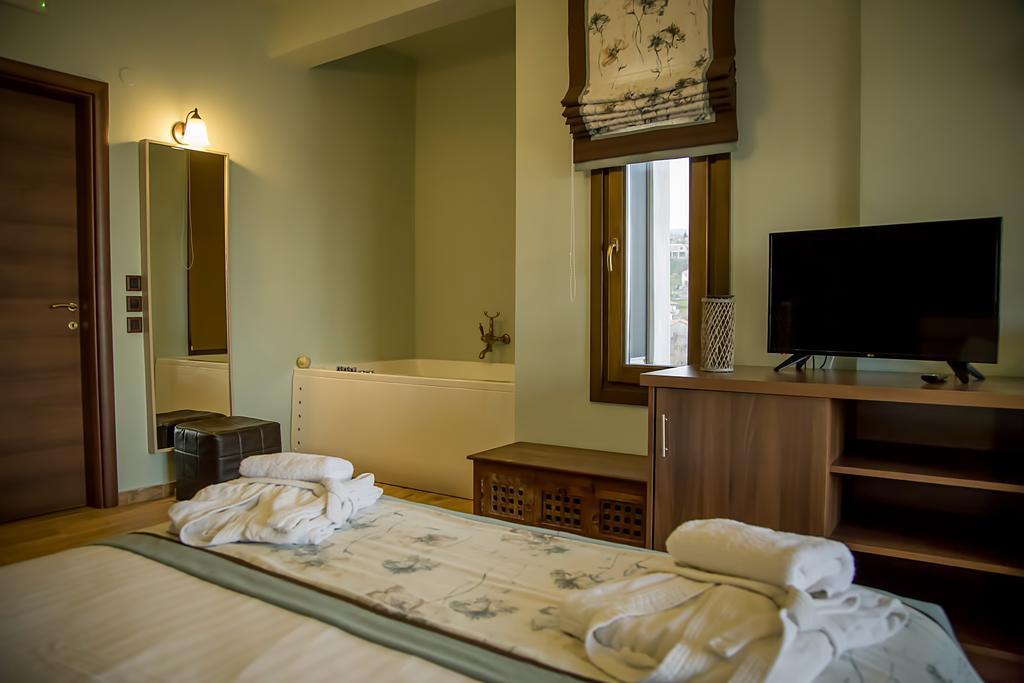 Pandion Luxury Boutique Hotel & Suites With Spa Neochori  Exterior photo